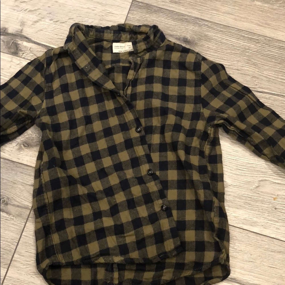 Boy’s Zara button down shirt.
